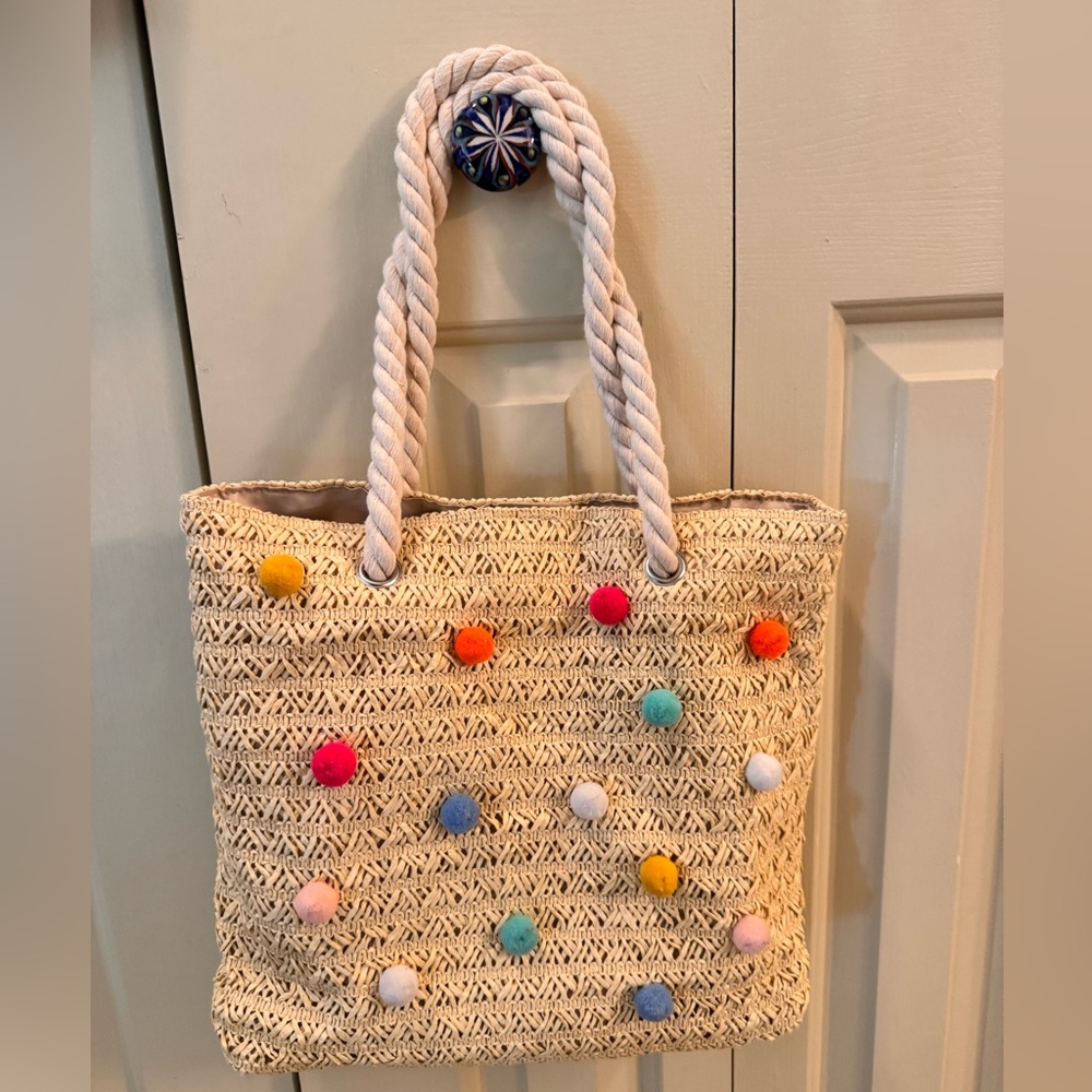 Colorful Pom-Pom Woven Tote Bag